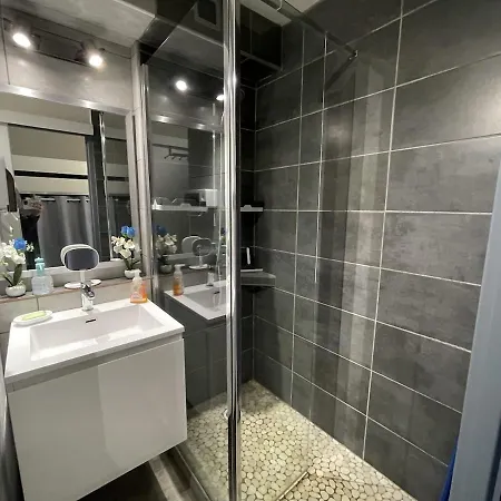 Апартаменты 24m2 - Parking - Clim - Piscine - A 100m