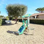 Apartment 24m2 - Parking - Clim - Piscine - A 100m *