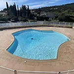 24m2 - Parking - Clim - Piscine - A 100m Roquebrune-sur-Argens